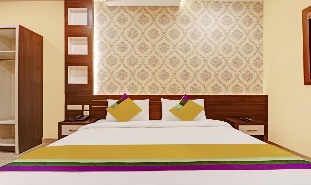 Itsy Hotels Sapphire Residency Manjeri Екстер'єр фото