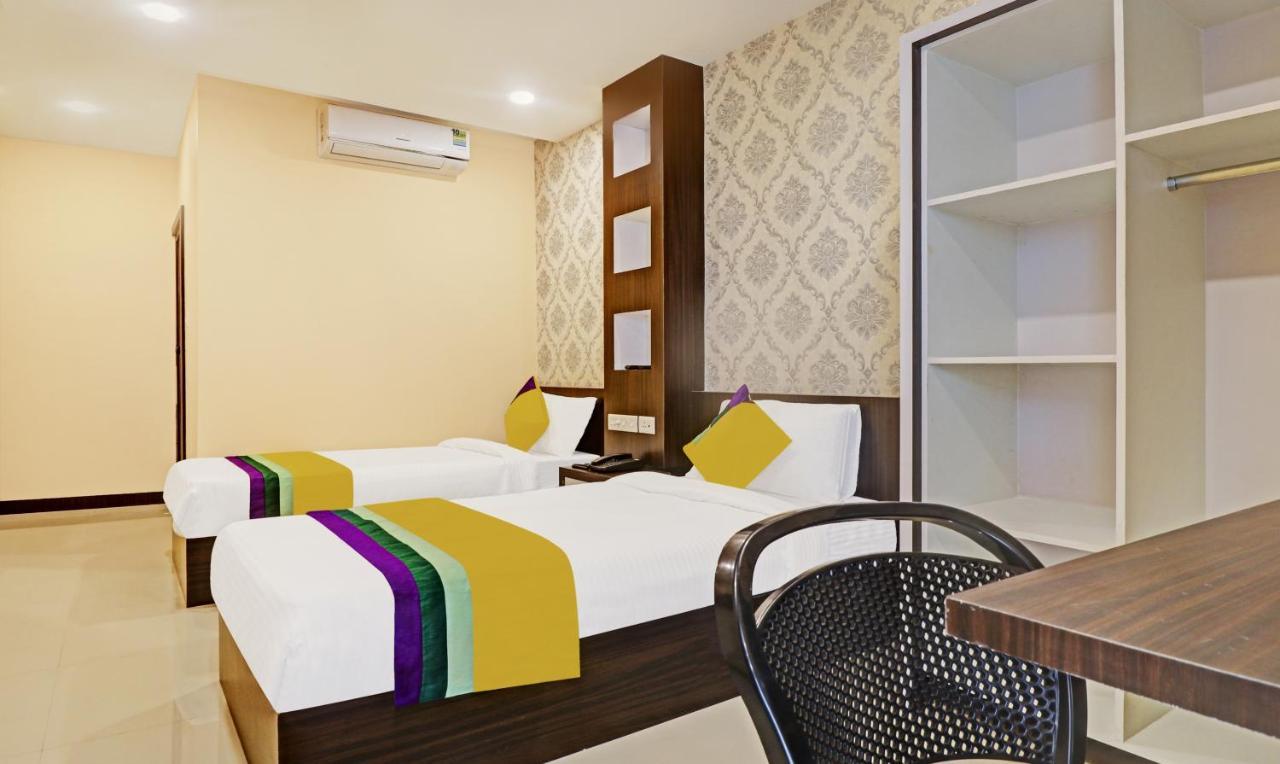 Itsy Hotels Sapphire Residency Manjeri Екстер'єр фото