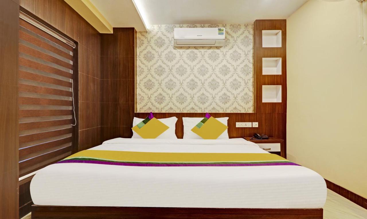 Itsy Hotels Sapphire Residency Manjeri Екстер'єр фото