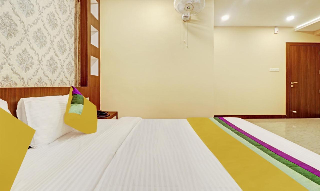 Itsy Hotels Sapphire Residency Manjeri Екстер'єр фото